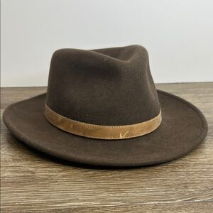 Vintage Lite Felt Brown Wide Brim Hat Made in USA Size Medium